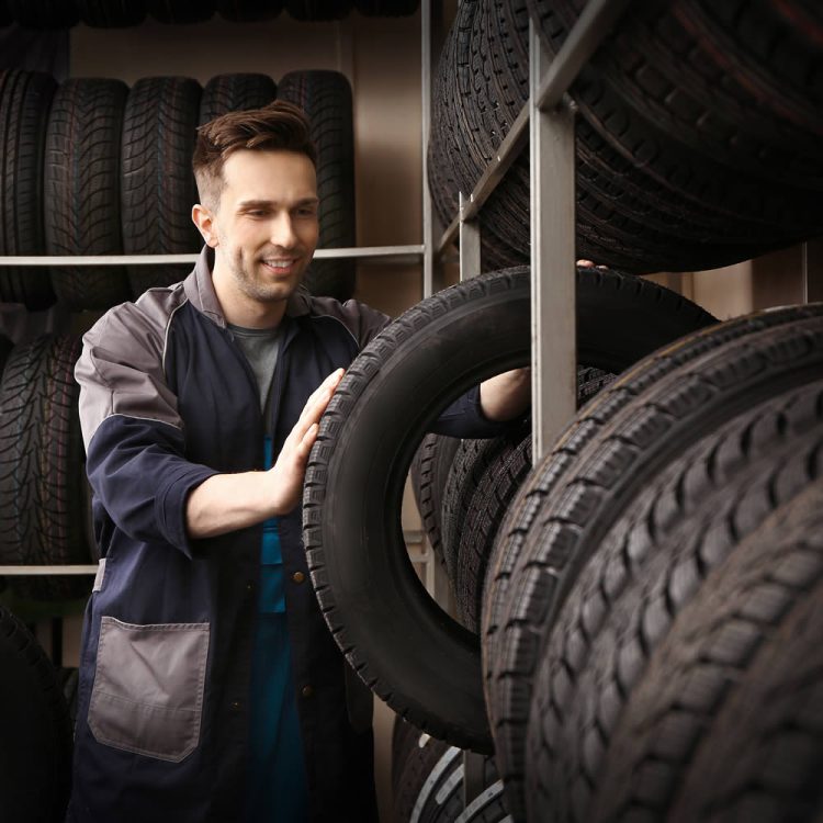 Stellenauschreibung Lagerleiter (m/w/d) Stellenauschreibung Lagerleiter (m/w/d) im Autohaus Mayrhörmann GmbH