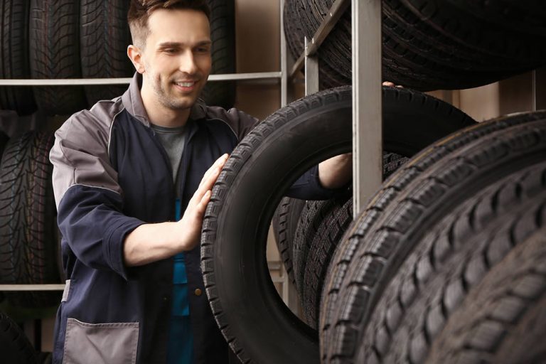 Stellenauschreibung Lagerleiter (m/w/d) im Autohaus Mayrhörmann GmbH