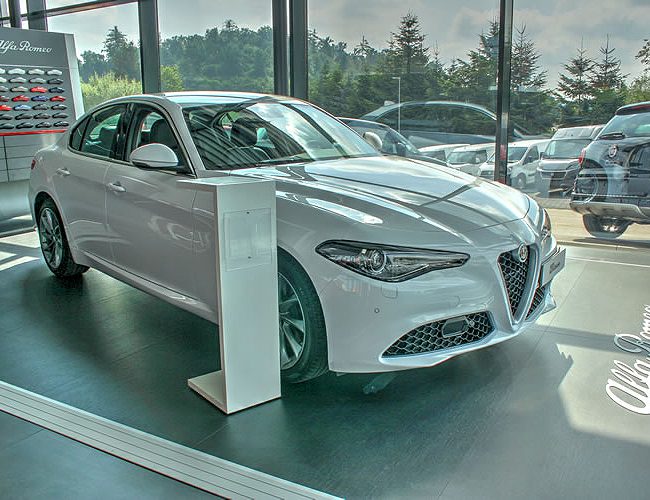 Fiat, Kia, Alfa Romeo, Abarth, Jeep®, Fiat Professional Vertragshändler in Augsburg - Diedorf / Biburg