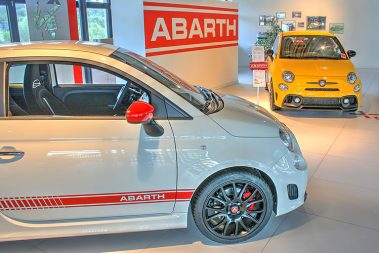 Fiat, Kia, Alfa Romeo, Abarth, Jeep®, Fiat Professional Vertragshändler in Augsburg - Diedorf / Biburg