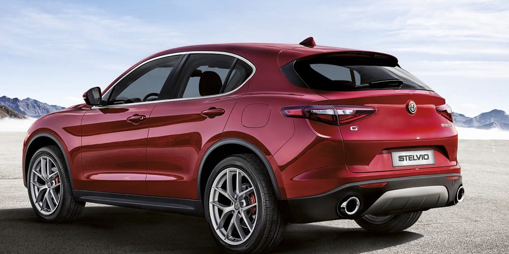 Alfa Romeo Stelvio 2017
