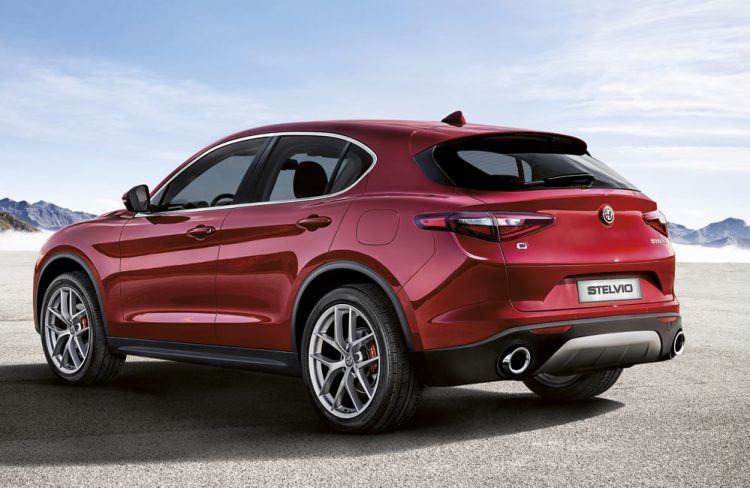 Alfa Romeo Stelvio 2017